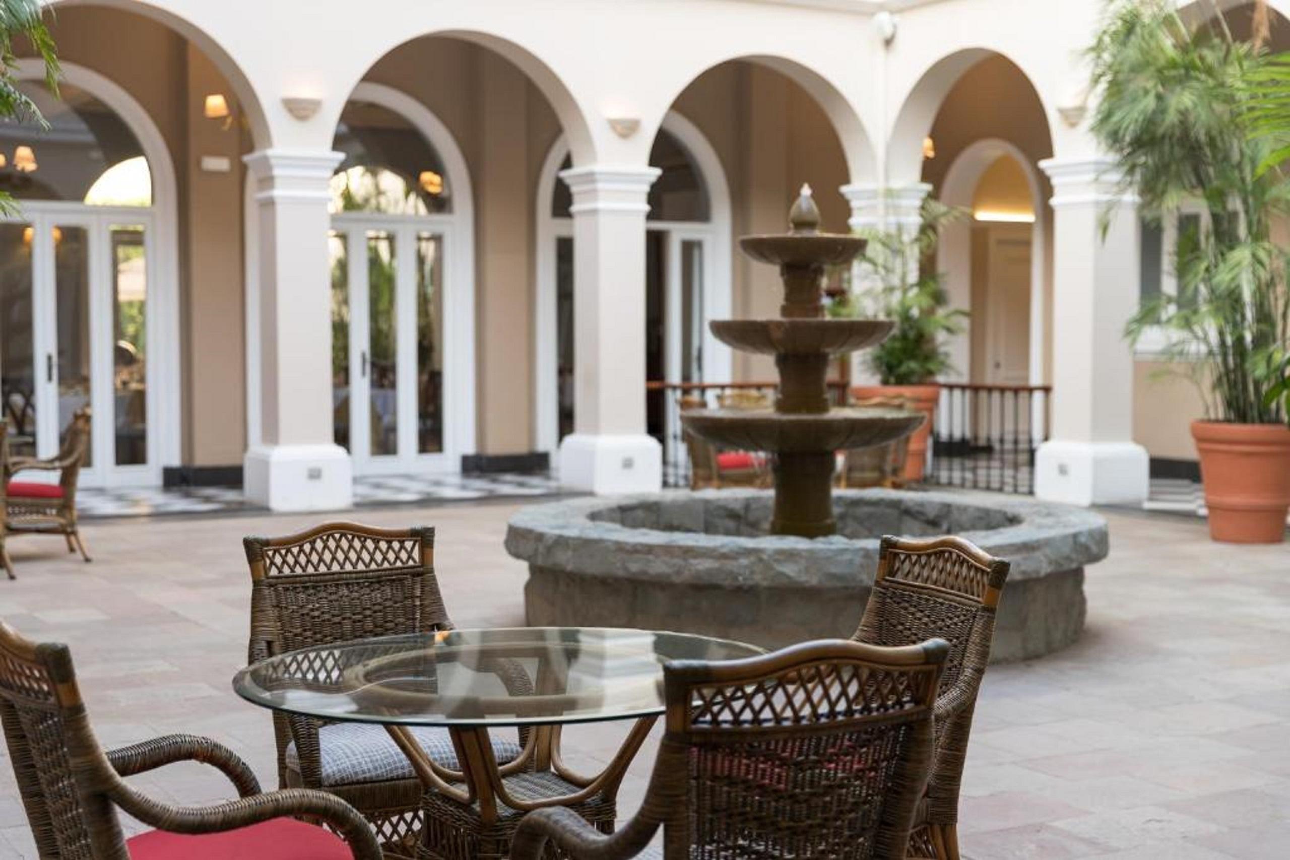 Lp Los Portales Hotel Piura Buitenkant foto