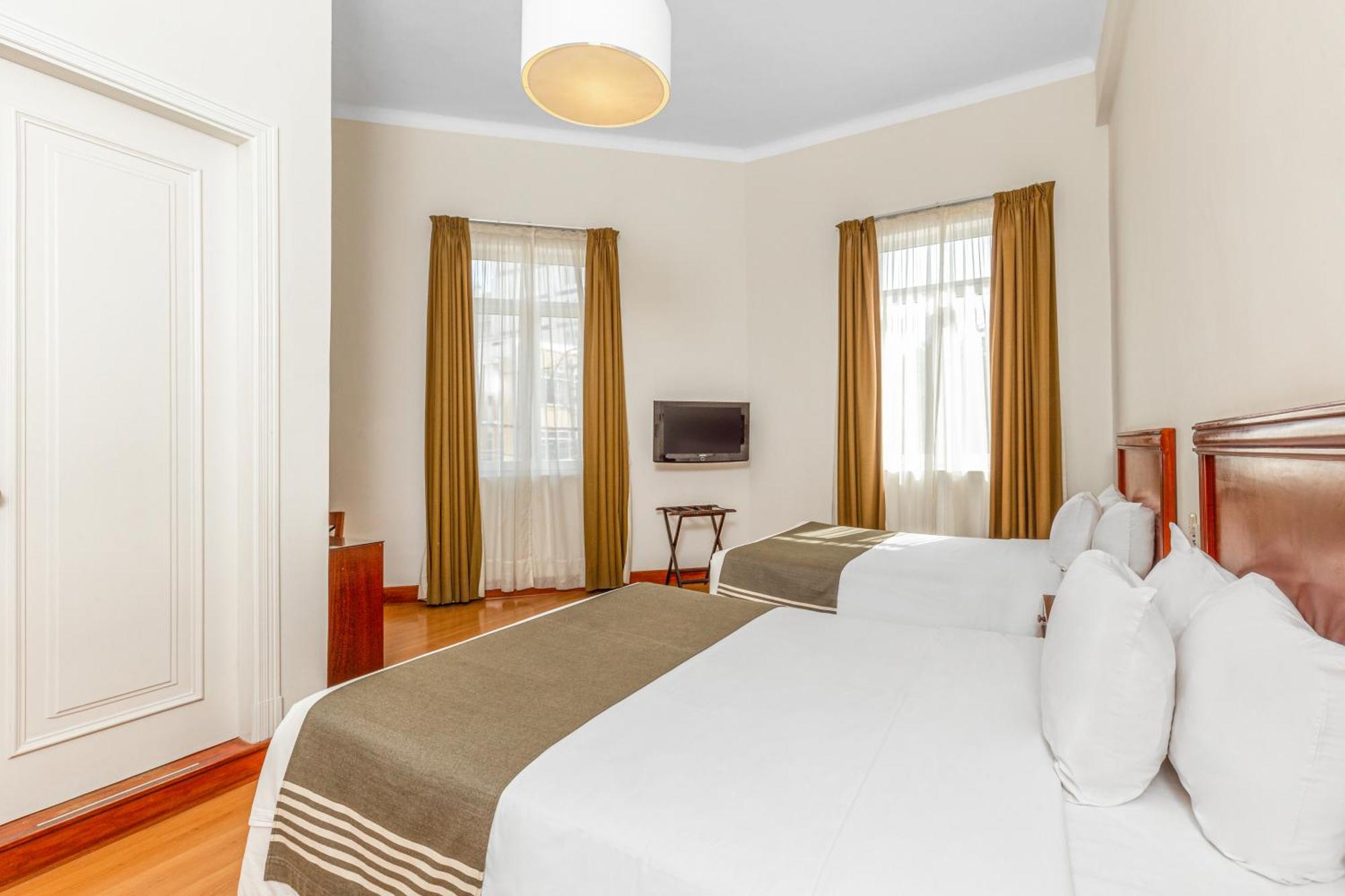 Lp Los Portales Hotel Piura Buitenkant foto