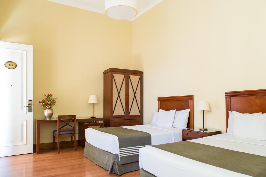 Lp Los Portales Hotel Piura Buitenkant foto